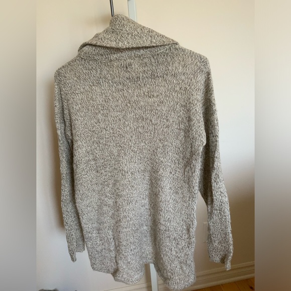 Vero Moda Turtleneck - Picture 2 of 2